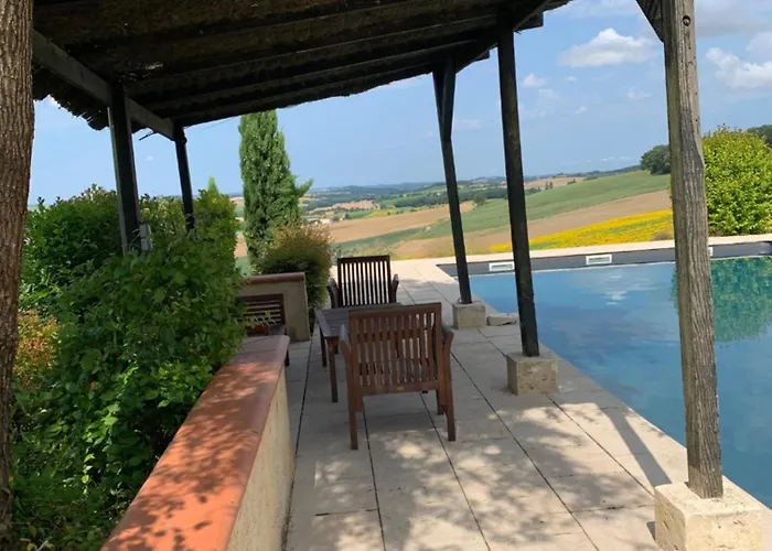 Les 5 Terrasses - Vue Imprenable Et Piscine Privee * La Sauvetat (Gers)