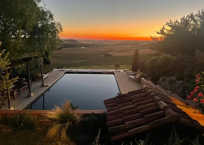 Les 5 Terrasses - Vue Imprenable Et Piscine Privee Nyaraló